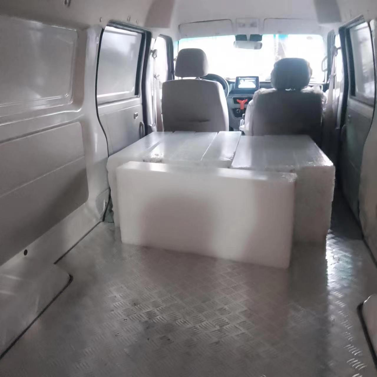 工业降温的大冰块-九龙坡良臣制冰厂